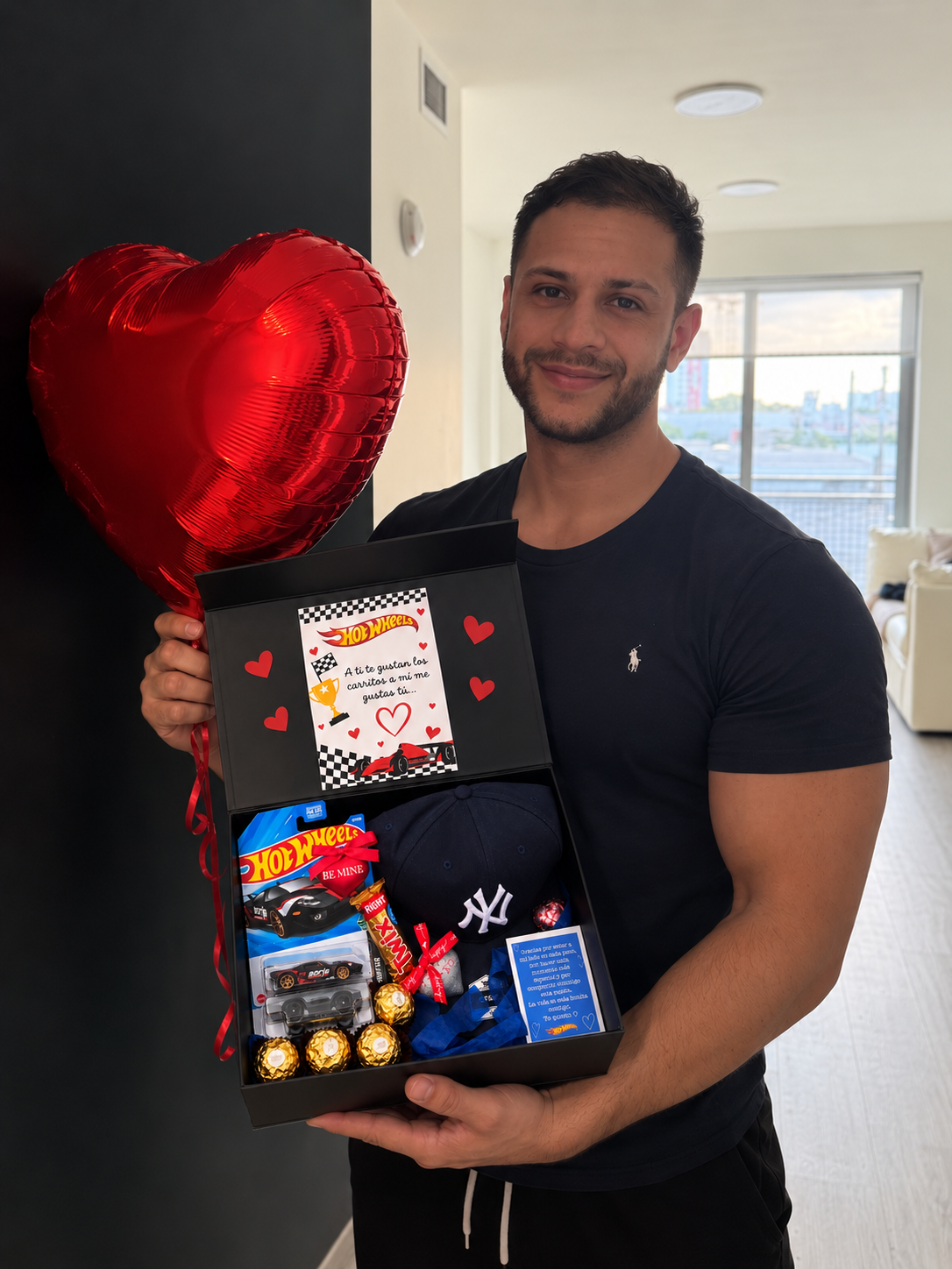Hot wheels gift box 🚗💙